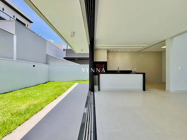 Casa com 255m² 3 quartos e 4 banheiros, à venda, no bairro Gleba Simon Frazer em Londrina