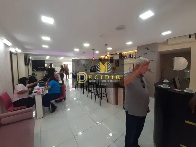 Sobrado com 250m², para alugar, no bairro Jardim Anália Franco em São Paulo