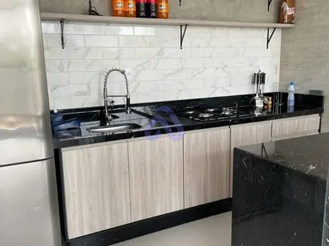 Casa com 297m² 3 quartos e 3 banheiros, à venda, no bairro Cezar de Souza em Mogi das Cruzes