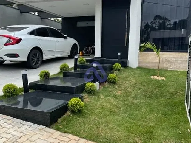 Casa com 297m² 3 quartos e 3 banheiros, à venda, no bairro Cezar de Souza em Mogi das Cruzes