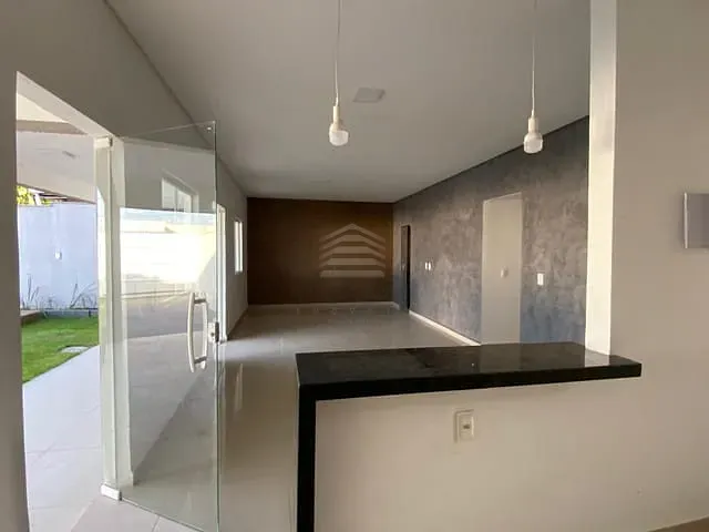 Casa 3 quartos e 3 banheiros, à venda, no bairro Uruguai em Teresina