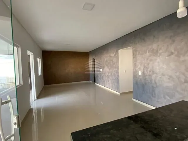 Casa 3 quartos e 3 banheiros, à venda, no bairro Uruguai em Teresina