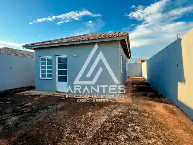 Casa 2 quartos e 1 banheiro, à venda, no bairro Conjunto Habitacional Vida Nova em Barretos