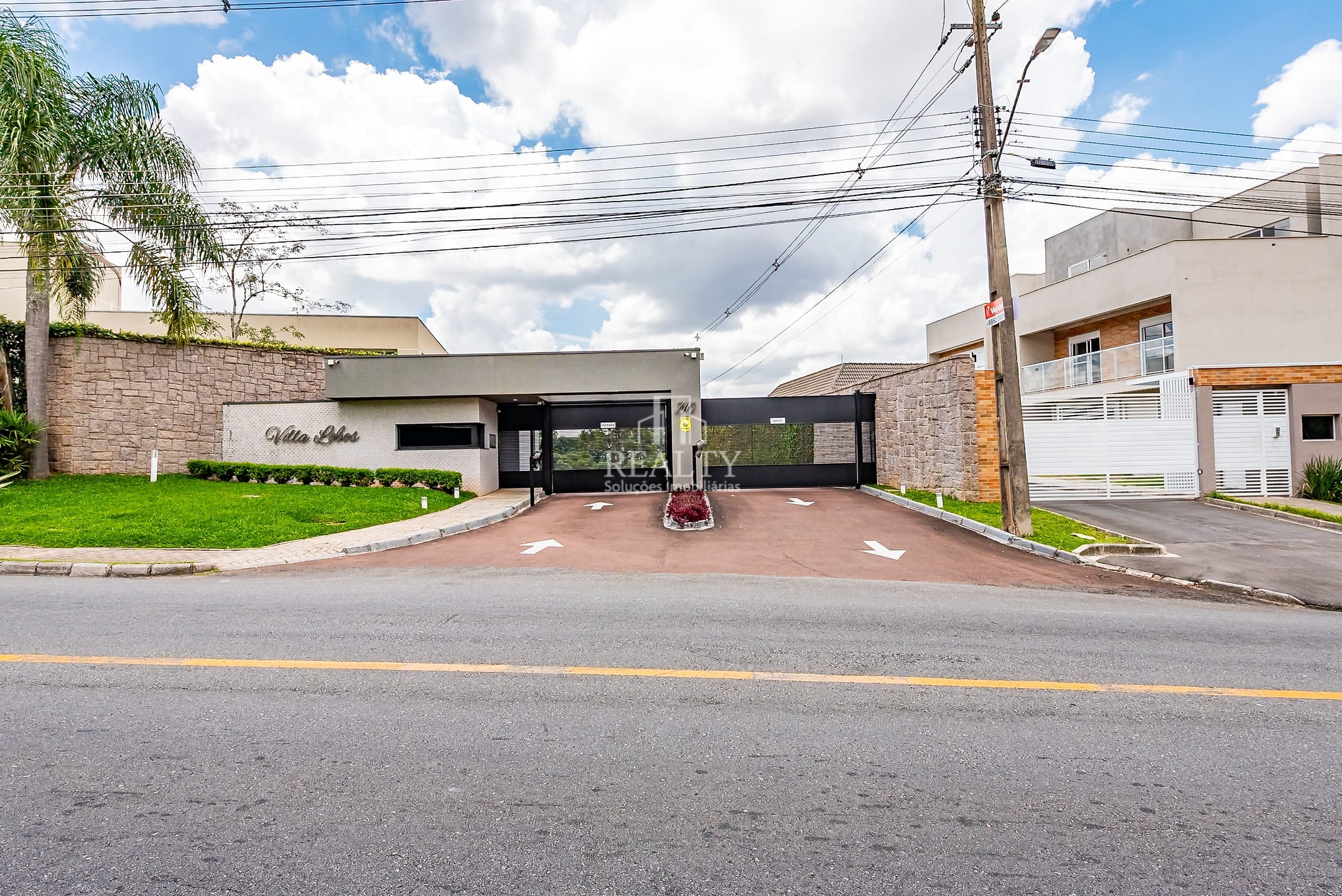 Casa à venda com 5 quartos, 500m² - Foto 2