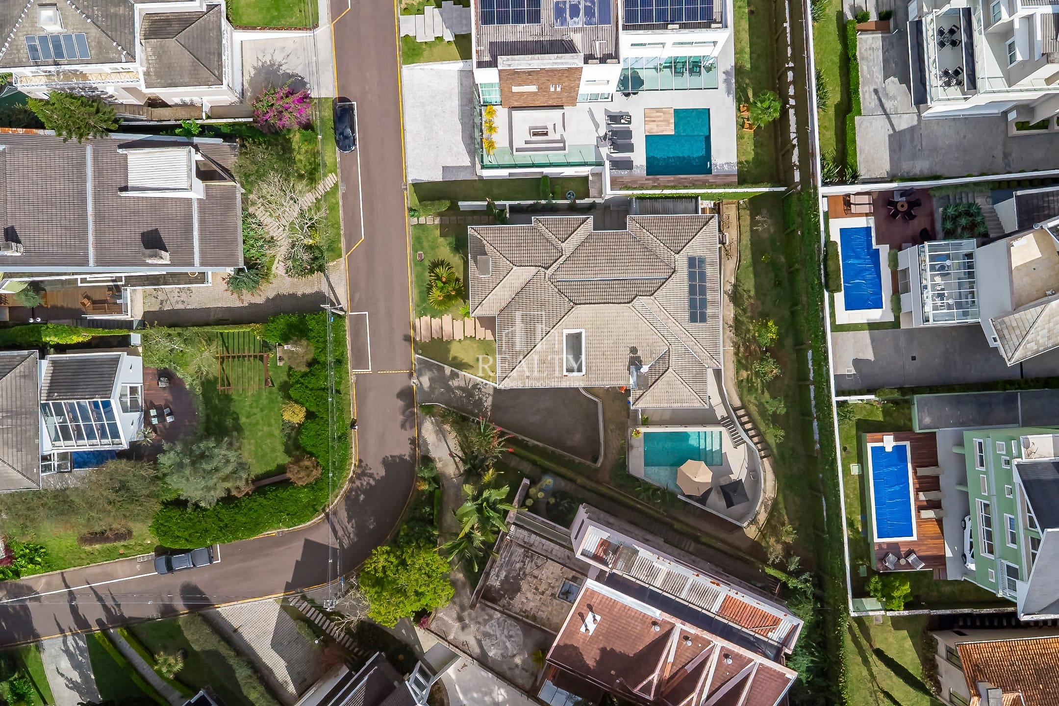 Casa à venda com 5 quartos, 500m² - Foto 12