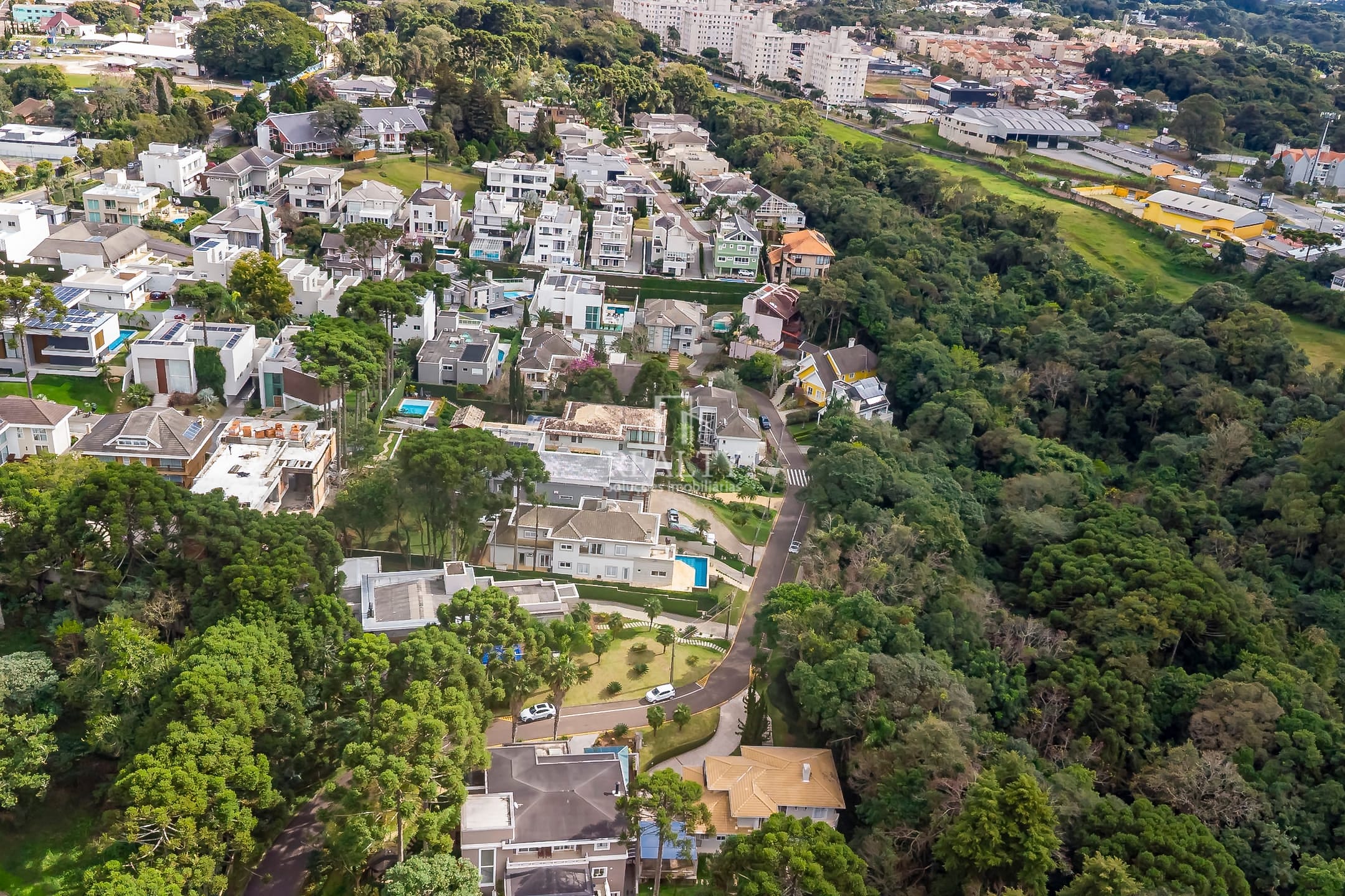 Casa à venda com 5 quartos, 500m² - Foto 16