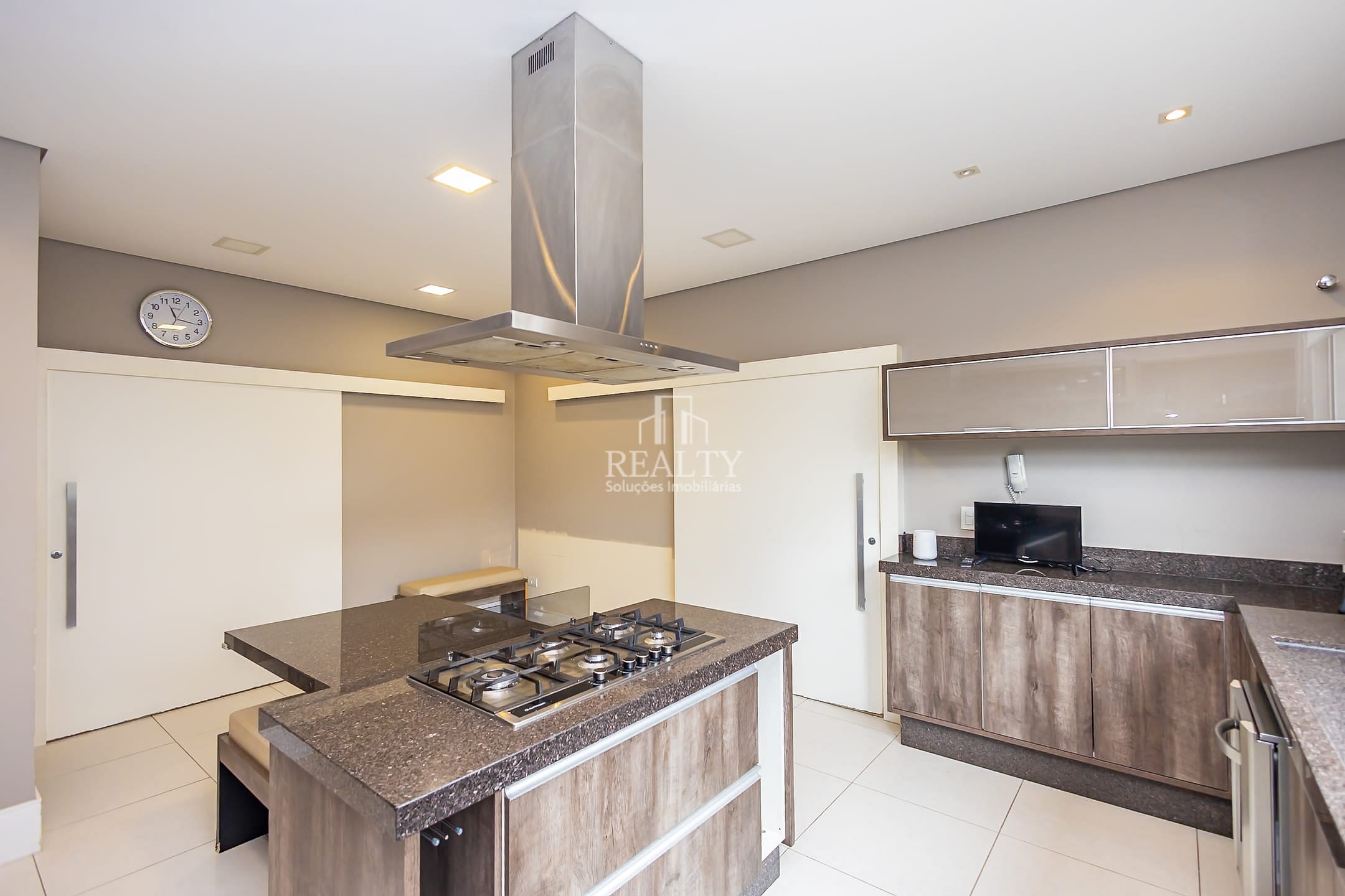 Casa à venda com 5 quartos, 500m² - Foto 32