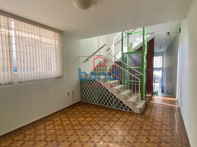 Casa com 125m² 3 quartos e 1 banheiro, à venda, no bairro Centro em Porto Feliz