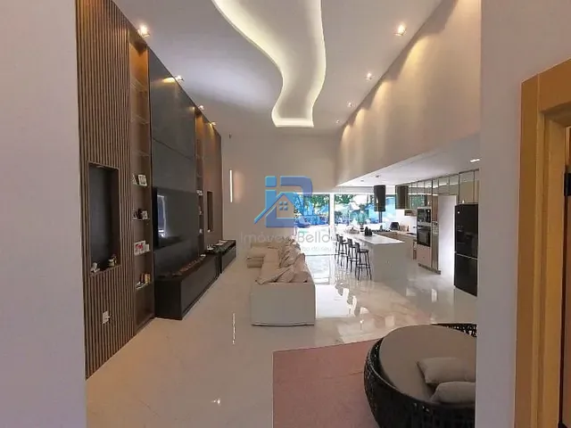 Casa com 1702m² 5 quartos e 5 banheiros, à venda ou para alugar, no bairro Cachoeiras do Imaratá em Itatiba