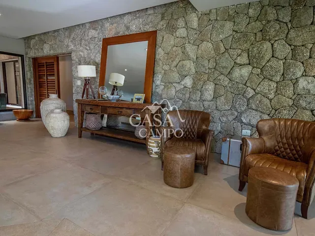 Casa com 3092m² 6 quartos e 9 banheiros, à venda, no bairro Condomínio Fazenda Vila Real em Itu