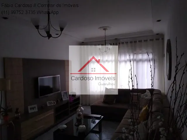 Casa com 200m² 2 quartos e 2 banheiros, à venda, no bairro Jardim Madeirense em Guarulhos