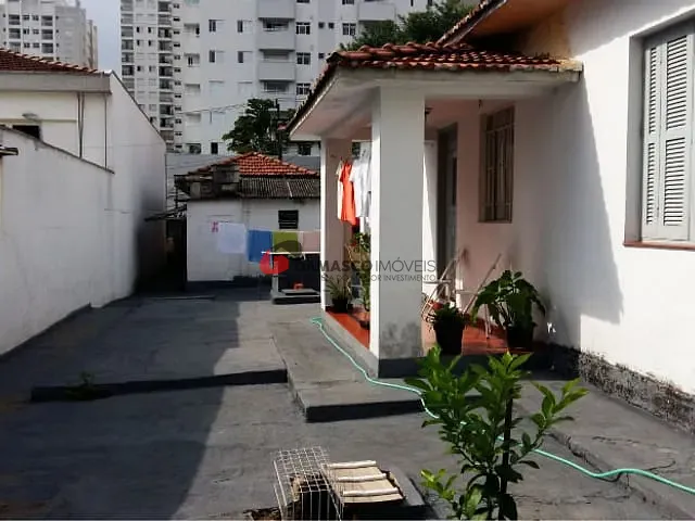 Casa com 440m² 2 quartos e 1 banheiro, à venda, no bairro Cerâmica em São Caetano do Sul
