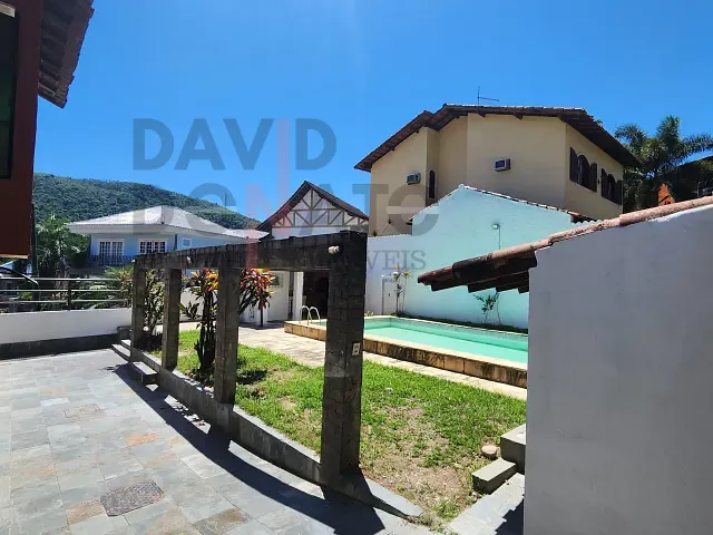 Casa com 250m² 3 quartos e 3 banheiros, à venda, no bairro Taquara em Rio de Janeiro