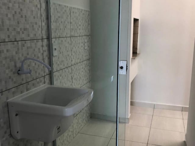 Casa 2 quartos e 1 banheiro, à venda, no bairro NOSSA SENHORA DA PAZ em Balneário Piçarras