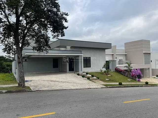 Casa 4 quartos e 7 banheiros, à venda ou para alugar, no bairro Vila Hortolândia em Jundiaí