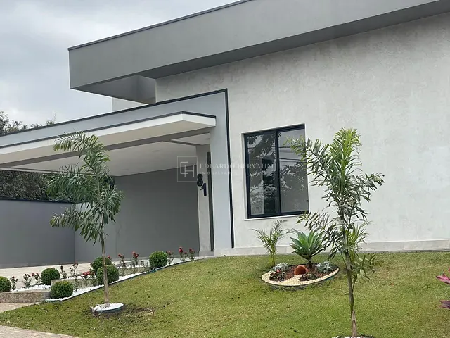 Casa 4 quartos e 7 banheiros, à venda ou para alugar, no bairro Vila Hortolândia em Jundiaí