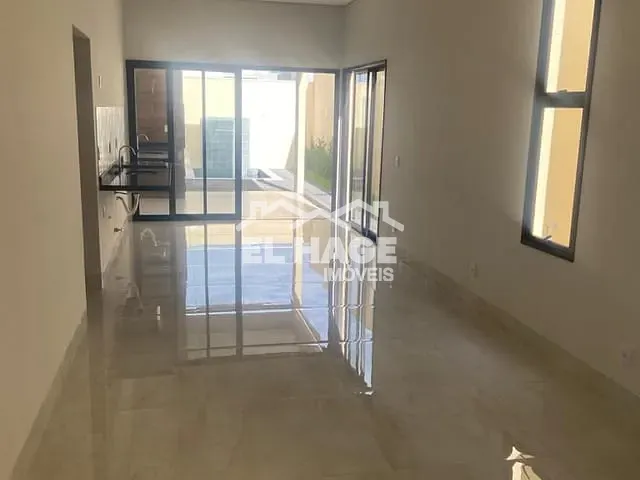 Casa com 250m² 3 quartos e 4 banheiros, à venda, no bairro Tijucal em Cuiabá