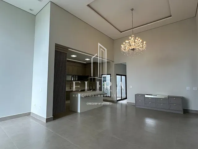Casa com 450m² 3 quartos e 5 banheiros, à venda, no bairro Chácara Letônia em Americana