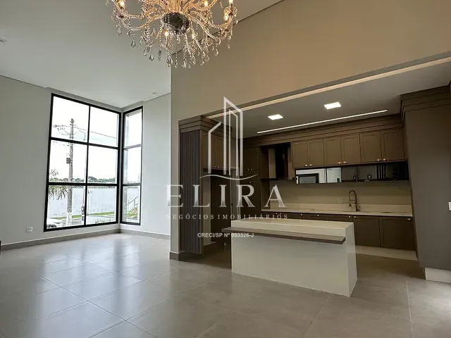 Casa com 450m² 3 quartos e 5 banheiros, à venda, no bairro Chácara Letônia em Americana