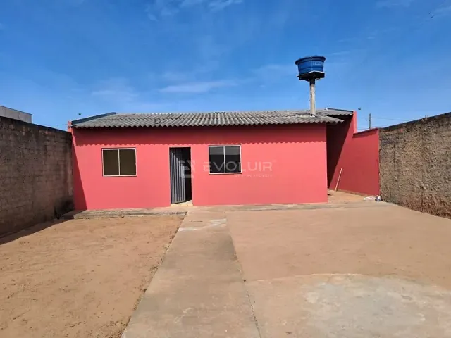 Casa com 90m² 2 quartos e 1 banheiro, para alugar, no bairro Goiânia Sul em Abadia de Goiás
