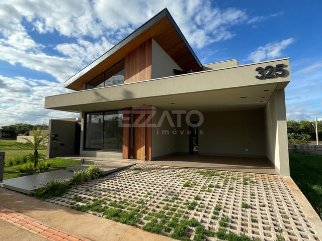 Casa 3 quartos e 3 banheiros, à venda, no bairro Porto Royale em Dourados