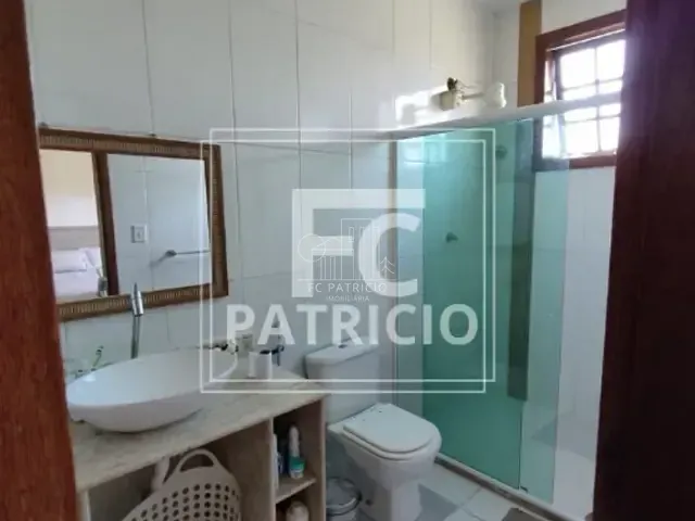Casa com 720m² 4 quartos e 1 banheiro, à venda, no bairro Parque Fleixal em Guapimirim
