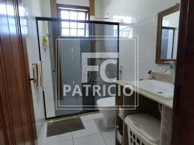 Casa com 720m² 4 quartos e 1 banheiro, à venda, no bairro Parque Fleixal em Guapimirim