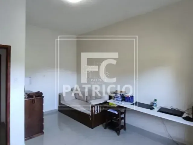 Casa com 720m² 4 quartos e 1 banheiro, à venda, no bairro Parque Fleixal em Guapimirim