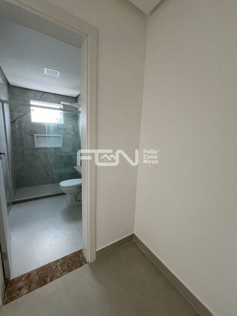 Casa, 4 quartos, 217 m² - Foto 21