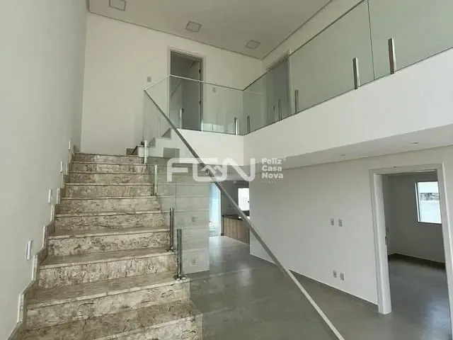 Casa com 288m² 4 quartos e 5 banheiros, à venda, no bairro cascalheira em Camaçari
