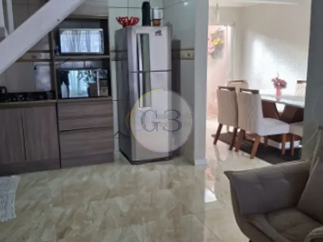 Casa 3 quartos e 2 banheiros, à venda, no bairro Três Vendas em Pelotas