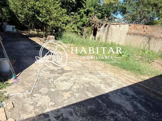 Casa 3 quartos e 2 banheiros, à venda, no bairro CRISTO REDENTOR em Corumbá
