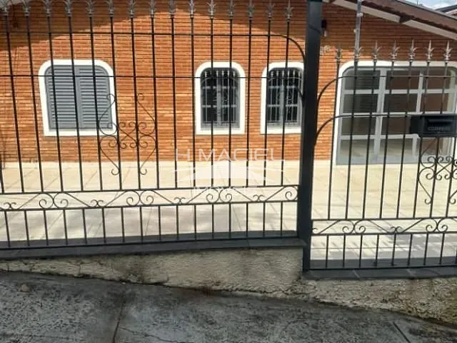 Casa com 250m² 3 quartos e 2 banheiros, para alugar, no bairro Jardim Miranda em Campinas