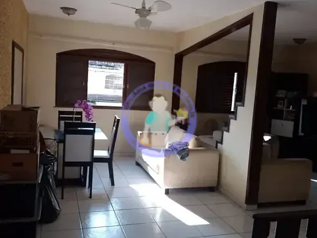 Casa com 310m² 5 quartos e 5 banheiros, à venda, no bairro Centro em Nilópolis