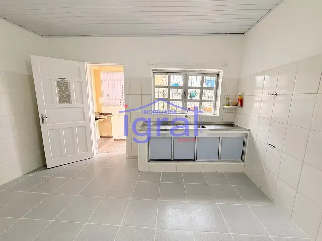 Casa 2 quartos e 1 banheiro, para alugar, no bairro Vila Guarani (Z Sul) em São Paulo