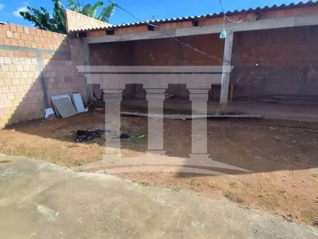 Casa com 310m² 2 quartos e 1 banheiro, à venda, no bairro Jardim Aurora em Sinop