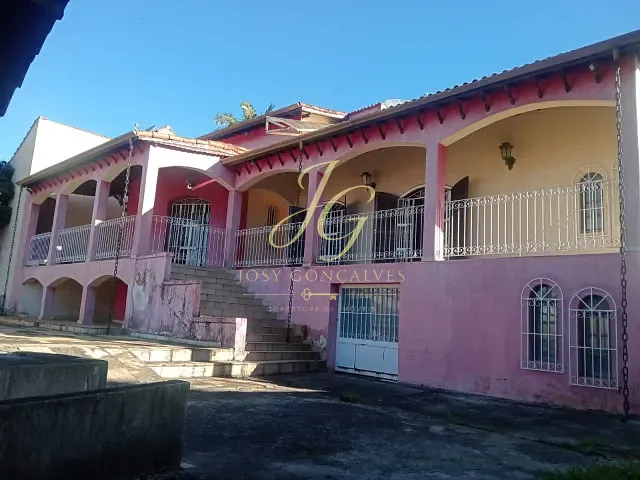 Casa 4 quartos e 6 banheiros, à venda, no bairro Vila Oliveira em Mogi das Cruzes