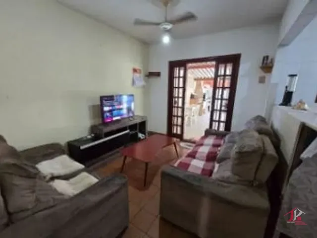 Casa 3 quartos e 3 banheiros, à venda, no bairro Belas Artes em Itanhaém