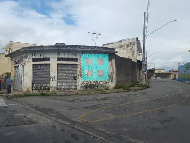 Casa com 275m² 3 quartos e 1 banheiro, à venda, no bairro Mutinga em Osasco
