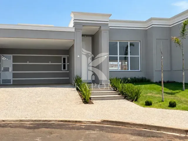 Casa 3 quartos e 6 banheiros, à venda, no bairro Zona Predominantemente Residencial Dois ( ZPR 2) em Nova Odessa