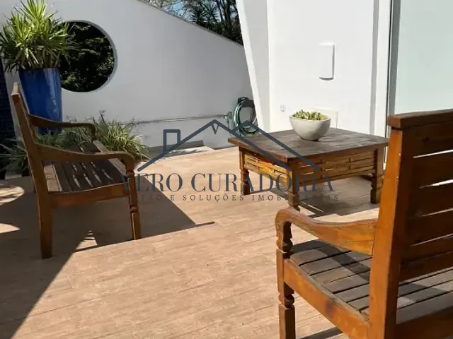 Casa 5 quartos e 6 banheiros, à venda, no bairro Vila Oliveira em Mogi das Cruzes
