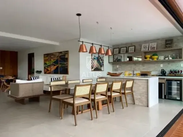Casa 6 quartos e 6 banheiros, à venda, no bairro Praia do Forte em Mata de São João