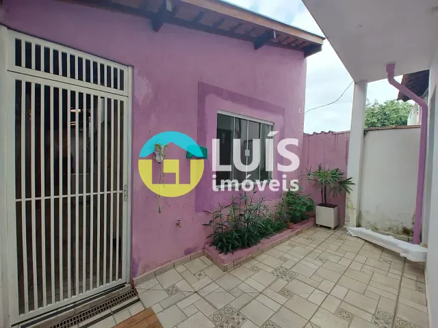 Casa 1 quarto e 1 banheiro, para alugar, no bairro Bom Jesus em Guaranésia