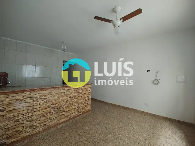 Casa 1 quarto e 1 banheiro, para alugar, no bairro Bom Jesus em Guaranésia