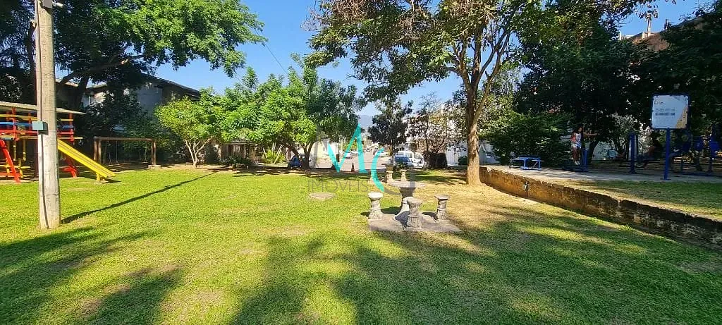 Casa, 4 quartos, 230 m² - Foto 37