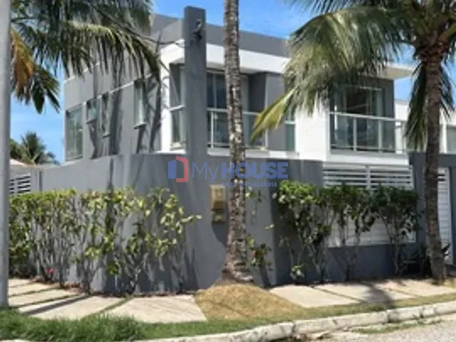 Casa 4 quartos e 5 banheiros, à venda, no bairro Nossa Senhora da Vitória em Ilhéus