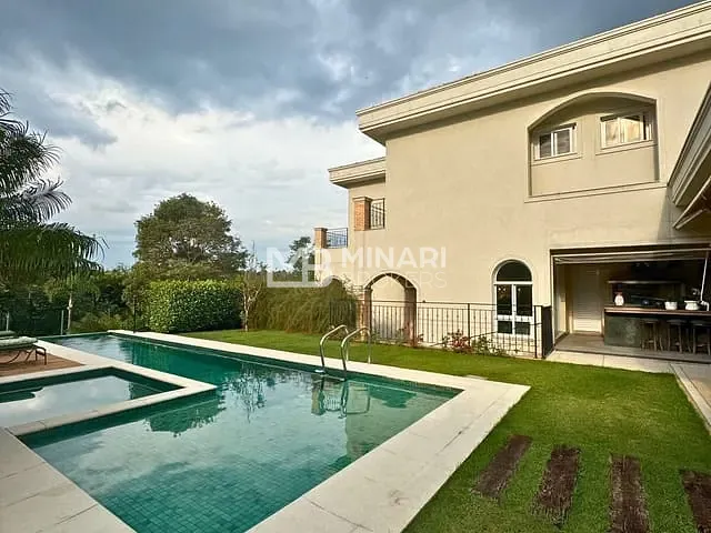 Casa com 980m² 3 quartos e 6 banheiros, à venda, no bairro Alphaville em Santana de Parnaíba