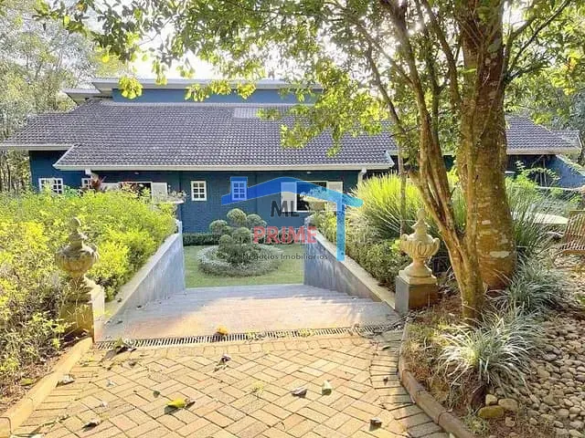 Casa com 8000m² 5 quartos e 4 banheiros, à venda, no bairro Vila Real Moinho Velho em Embu das Artes