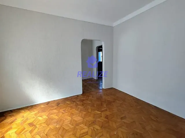 Casa com 452m² 3 quartos e 2 banheiros, à venda, no bairro Alto em Botucatu