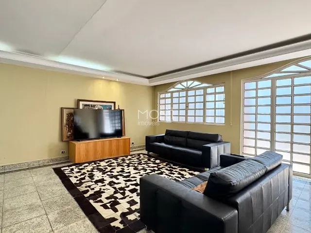 Casa 5 quartos e 4 banheiros, à venda, no bairro Asa Sul em Brasília